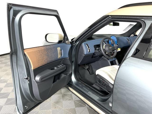 Photo of 2025 Smokey Green Metallic MINI Countryman