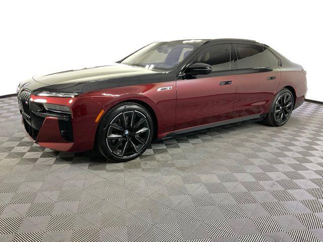 Photo of 2024 Aventurin Red Metallic BMW i7