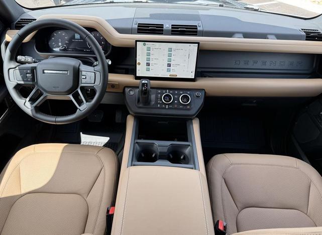 Photo of 2025 Santorini Black Metallic Land Rover Defender