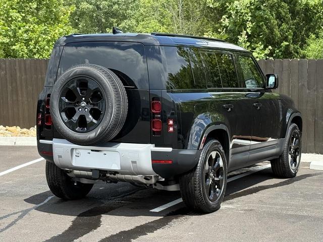 Photo of 2025 Santorini Black Metallic Land Rover Defender