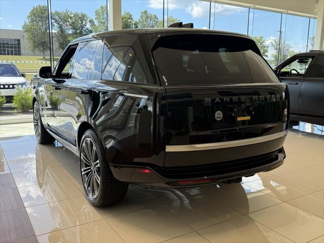 Photo of 2025 Santorini Black Metallic Land Rover Range Rover