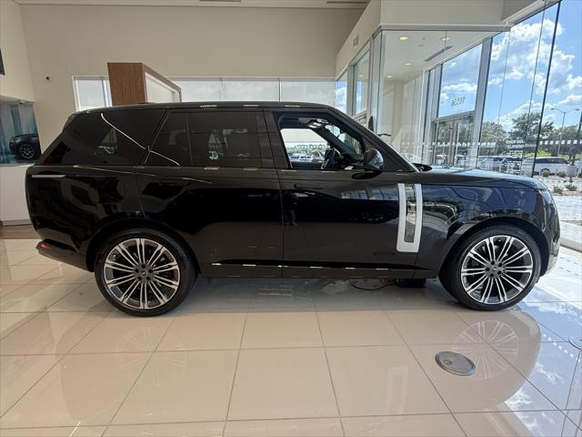 Photo of 2025 Santorini Black Metallic Land Rover Range Rover