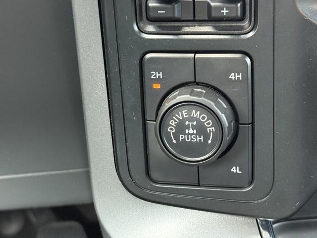 Photo of 2021 Iconic Silver Metallic Ford F-150