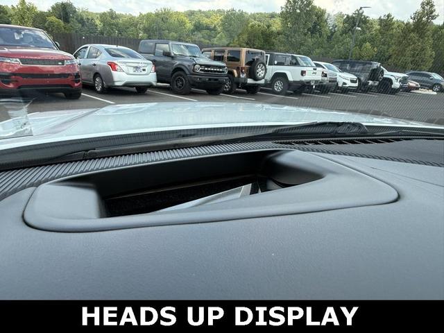 Photo of 2022 Bright White Clearcoat Jeep Grand Cherokee
