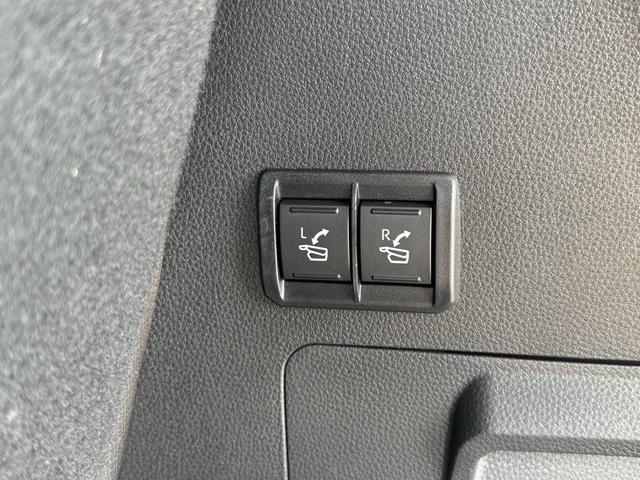 Photo of 2024 Celestial Silver Metallic Toyota Sequoia