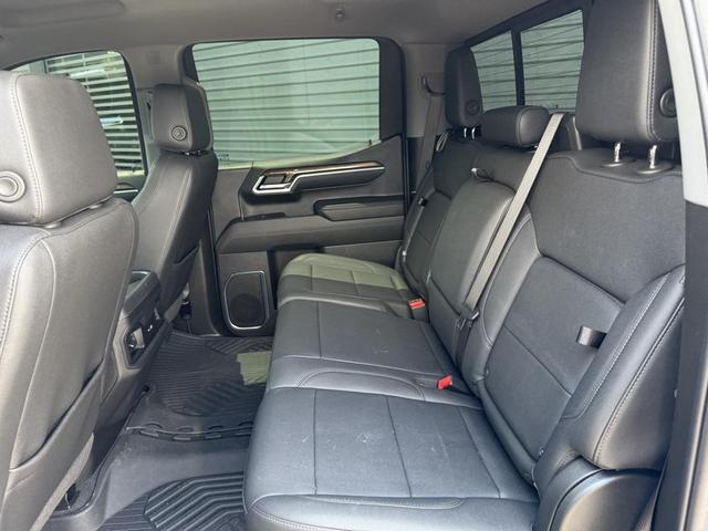 Photo of 2024 Slate Gray Metallic Chevrolet Silverado 1500