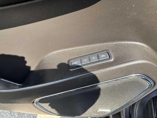 Photo of 2015 Tungsten Metallic Chevrolet Suburban