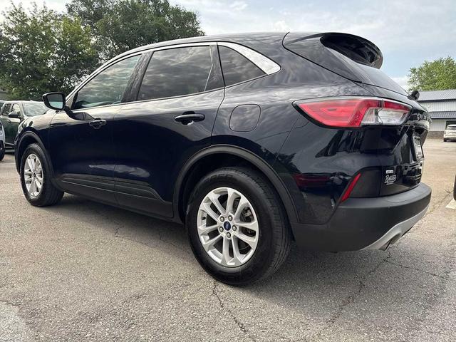 Photo of 2021 Antimatter Blue Metallic Ford Escape