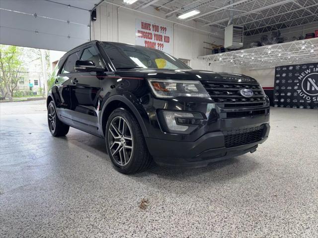 2016 Ford Explorer