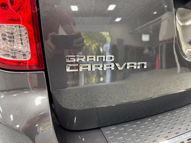 Photo of 2017 Gray Dodge Grand Caravan