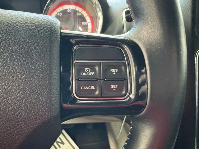 Photo of 2017 Gray Dodge Grand Caravan
