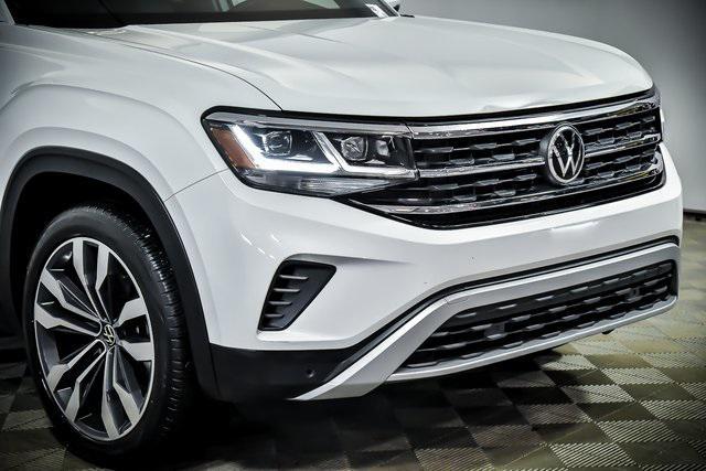 Photo of 2022 Pure White Volkswagen Atlas