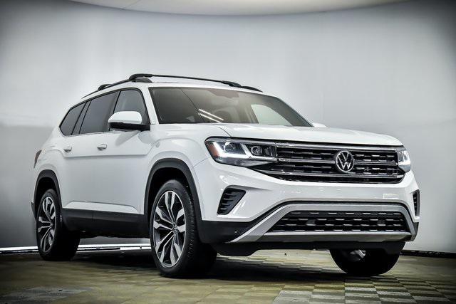 Photo of 2022 Pure White Volkswagen Atlas