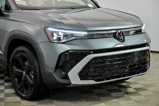 Photo of 2025 Platinum Gray Metallic Volkswagen Taos
