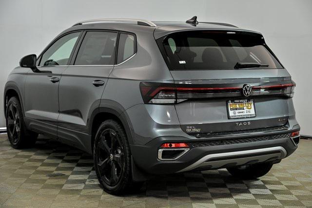 Photo of 2025 Platinum Gray Metallic Volkswagen Taos