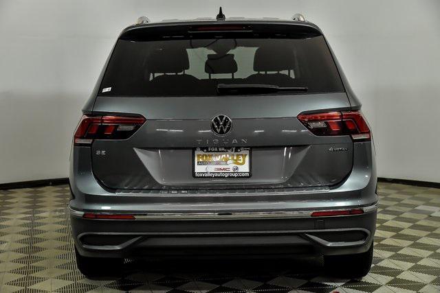 Photo of 2022 Gray Volkswagen Tiguan