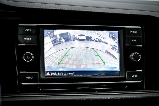 Photo of 2022 Blue Metallic Volkswagen Jetta