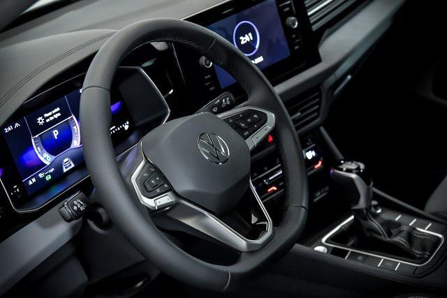 Photo of 2025 Pyrite Silver Metallic Volkswagen Jetta