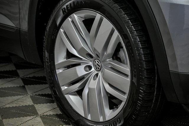 Photo of 2019 Platinum Gray Metallic Volkswagen Atlas
