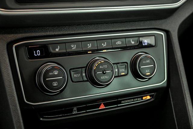 Photo of 2019 Platinum Gray Metallic Volkswagen Atlas
