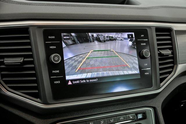 Photo of 2019 Platinum Gray Metallic Volkswagen Atlas