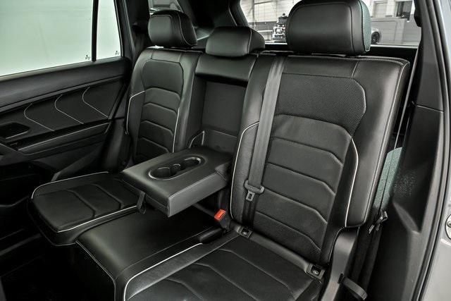 Photo of 2022 Gray Volkswagen Tiguan
