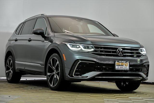 Photo of 2022 Gray Volkswagen Tiguan