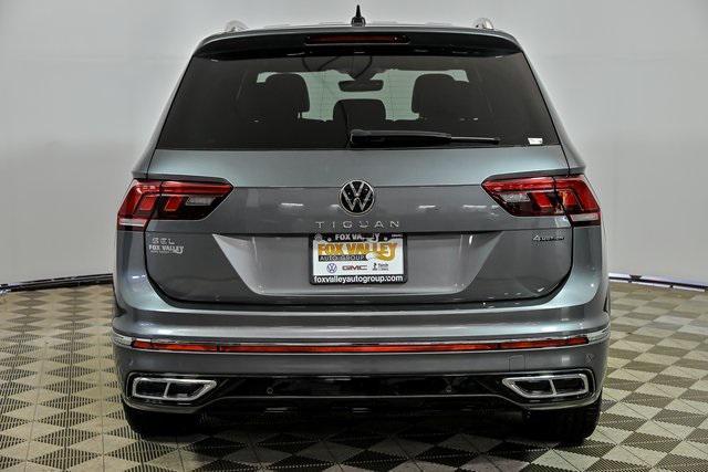 Photo of 2022 Gray Volkswagen Tiguan