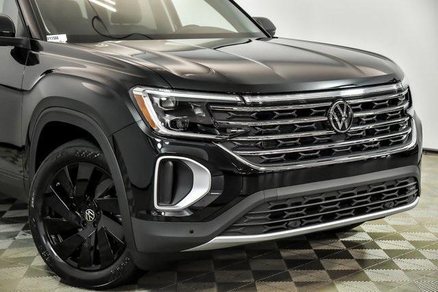 Photo of 2024 Deep Black Volkswagen Atlas