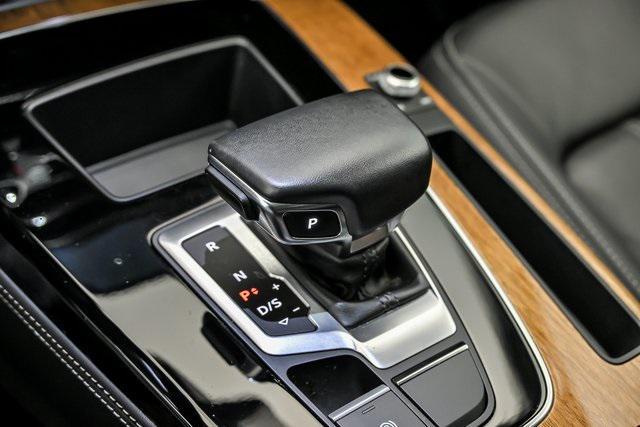 Photo of 2023 Black Audi Q5