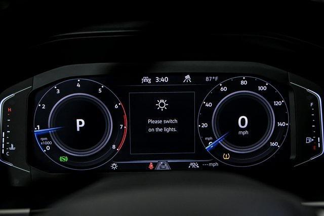 Photo of 2023 Silver Metallic Volkswagen Atlas