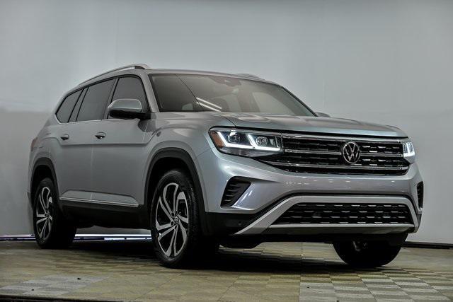 Photo of 2023 Silver Metallic Volkswagen Atlas