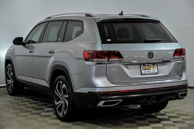 Photo of 2023 Silver Metallic Volkswagen Atlas