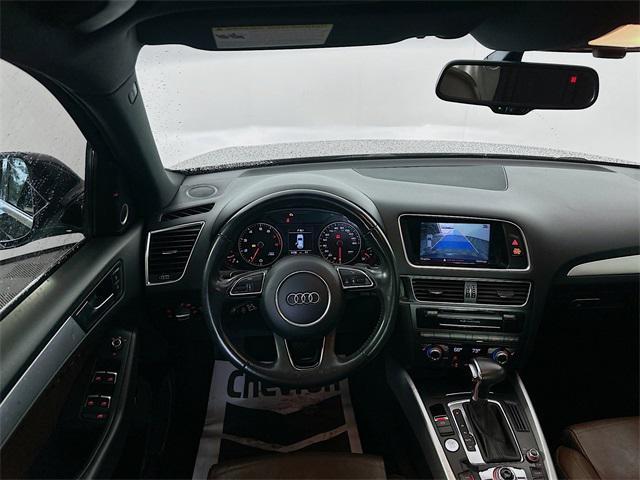 Photo of 2017 Moonlight Blue Audi Q5
