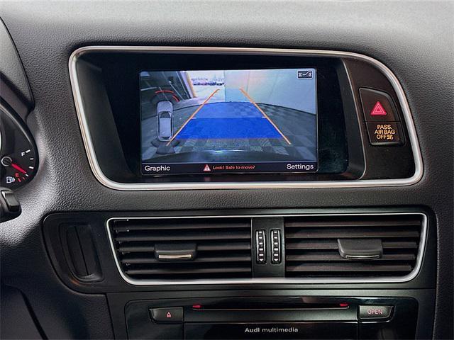Photo of 2017 Moonlight Blue Audi Q5