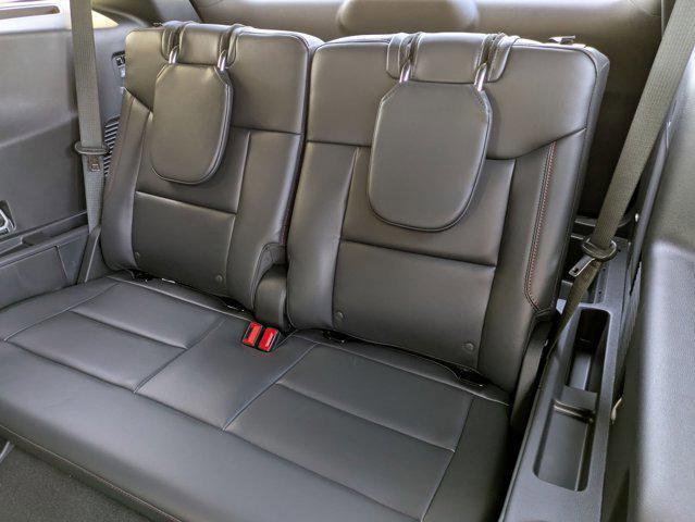 Photo of 2025 Rapid Red Metallic Tinted Clearcoat Ford Explorer