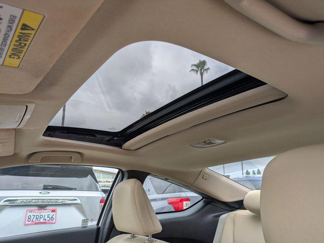 Photo of 2014 White Orchid Pearl Honda Accord