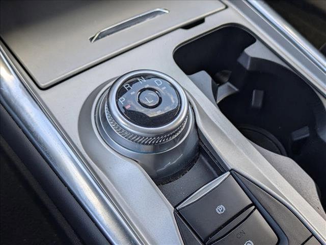 Photo of 2023 Iconic Silver Metallic Ford Explorer