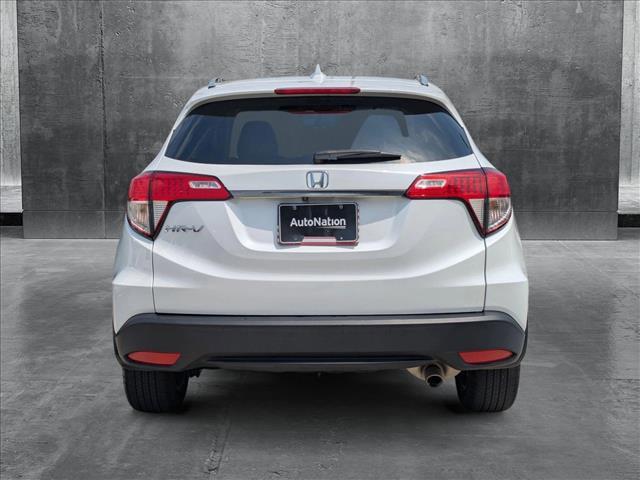Photo of 2021 White Honda HR-V