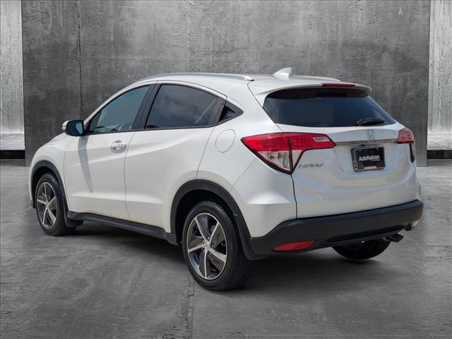 Photo of 2021 White Honda HR-V