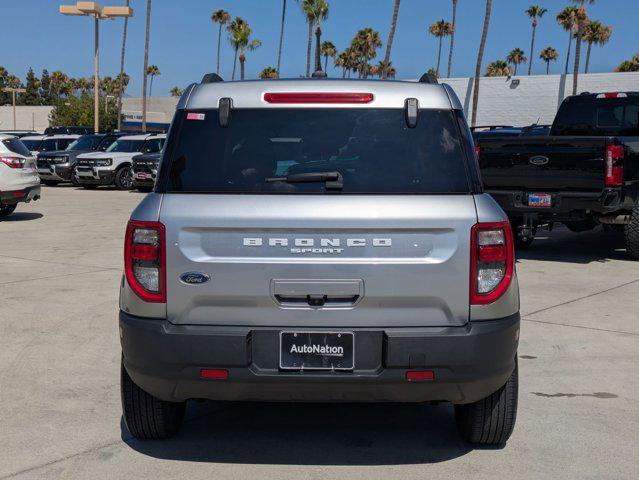 Photo of 2022 Iconic Silver Metallic Ford Bronco Sport