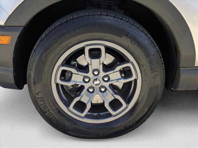 Photo of 2022 Iconic Silver Metallic Ford Bronco Sport