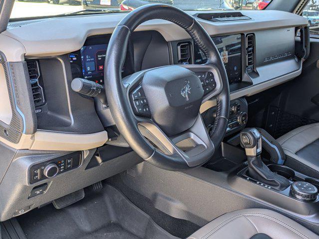 Photo of 2023 Shadow Black Ford Bronco