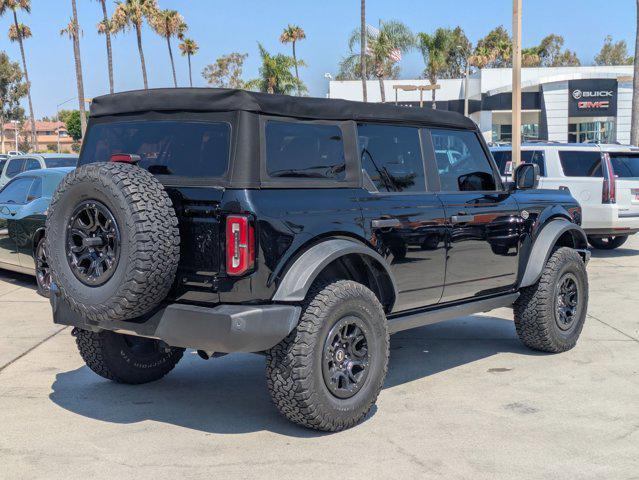 Photo of 2023 Shadow Black Ford Bronco