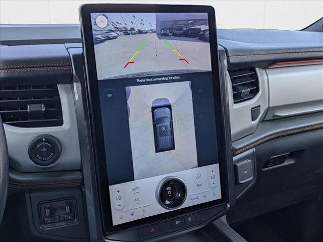 Photo of 2022 Dark Matter Metallic Ford Expedition