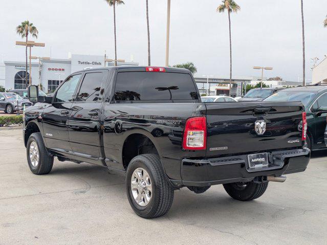 Photo of 2020 Diamond Black Crystal Pearlcoat RAM 2500