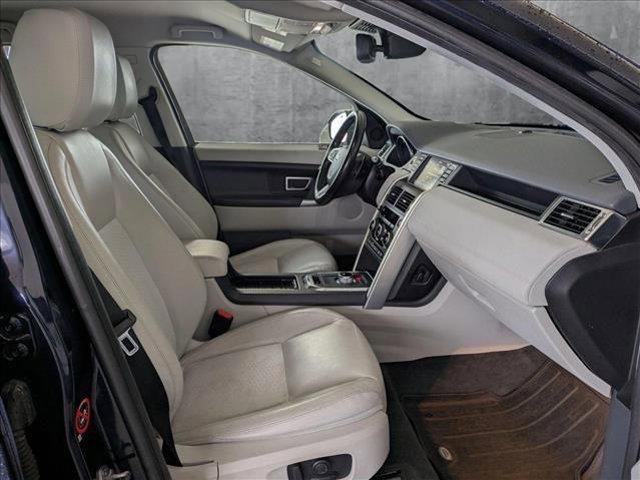 Photo of 2016 Loire Blue Metallic Land Rover Discovery Sport