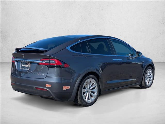 Photo of 2020 Midnight Silver Metallic Tesla Model X
