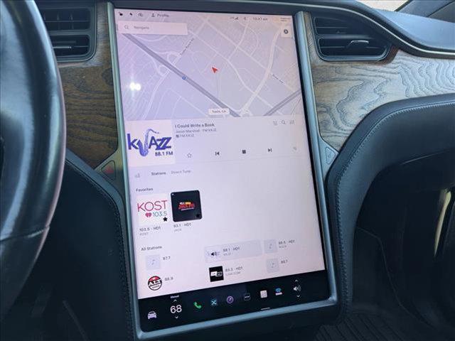 Photo of 2020 Midnight Silver Metallic Tesla Model X
