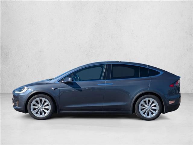 Photo of 2020 Midnight Silver Metallic Tesla Model X